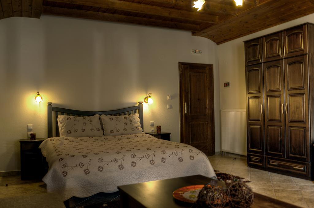 Toula Rooms Ángistron Chambre photo