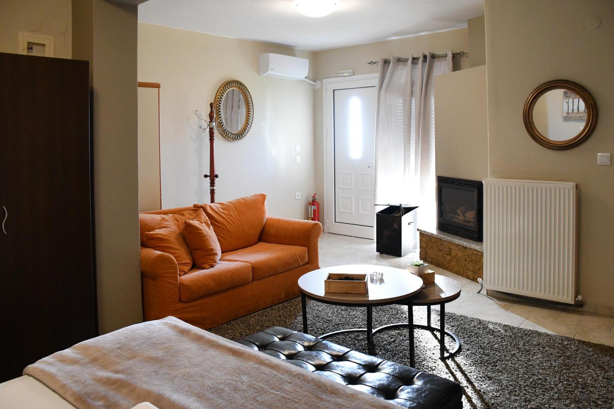 Toula Rooms Ángistron Extérieur photo